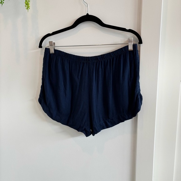 Brandy Melville Womens Navy Blue Elastic Waist Drawstring PullOn Shorts One Size - Picture 4 of 8